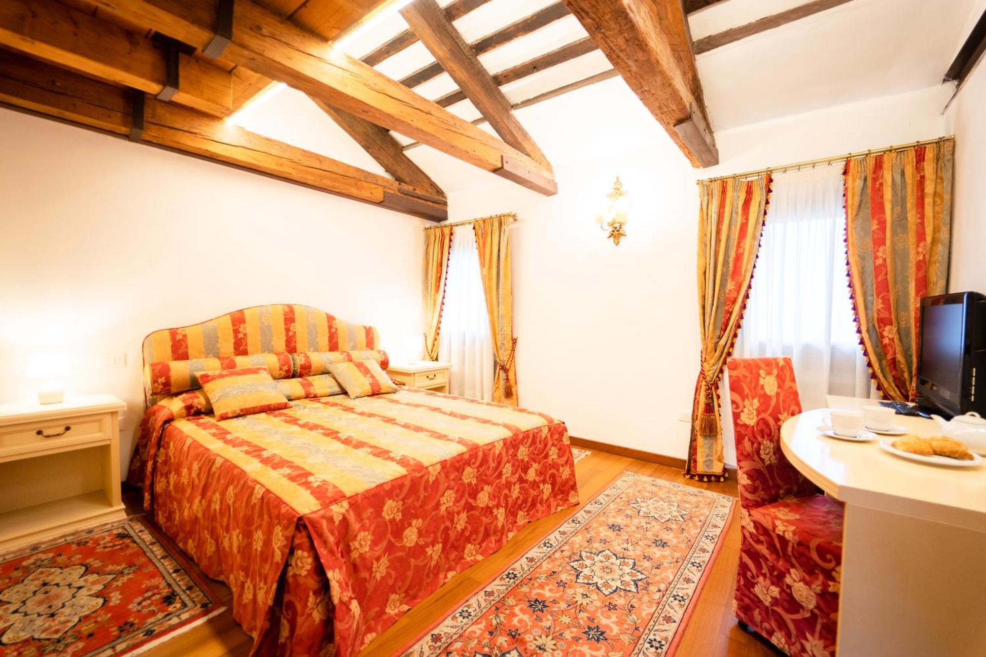 Furlani Apartments Venice Luaran gambar