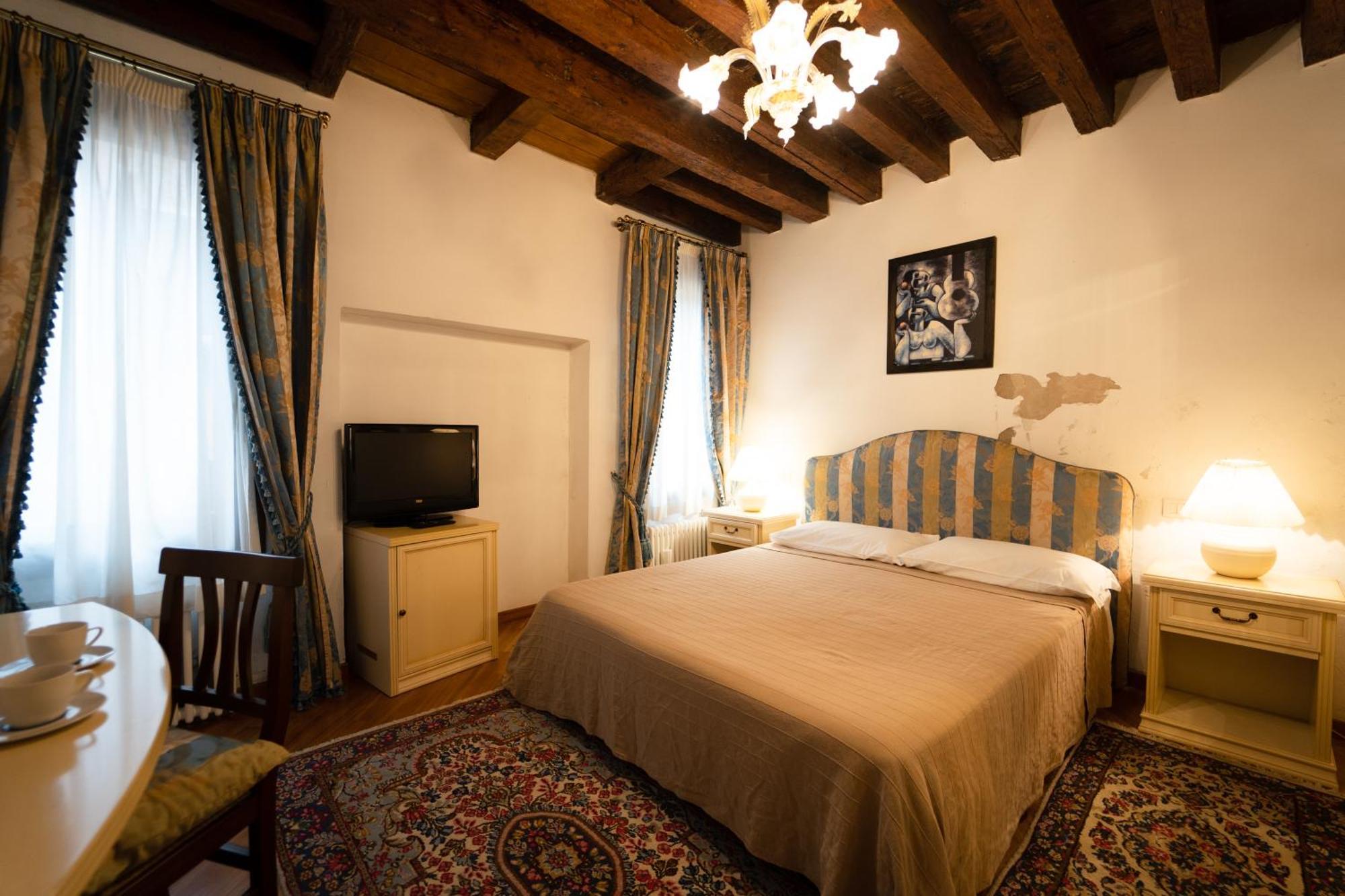Furlani Apartments Venice Luaran gambar